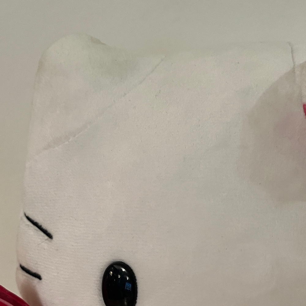 Hello Kitty - Picture 3 of 4
